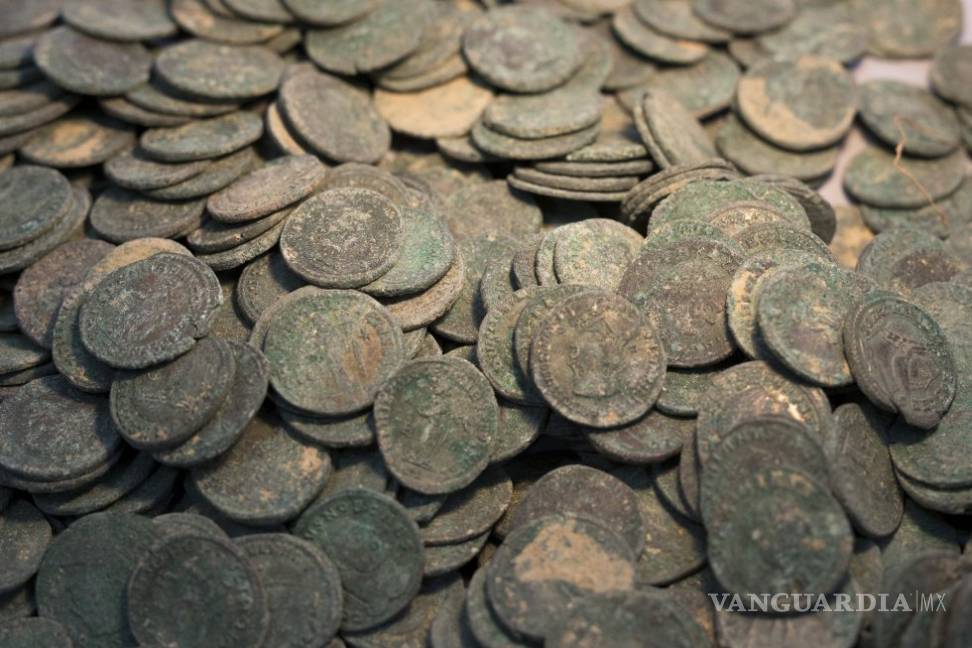 $!Encuentran 600 kilos de monedas romanas en Tomares, España