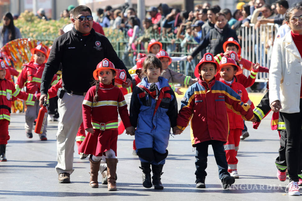 Así se vivió el desfile conmemorativo de la Revolución Mexicana en Saltillo