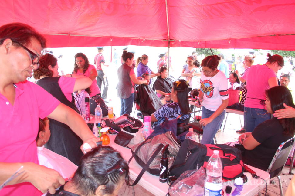 $!Inicia DIF brigada de actas a bajo costo en Plaza Mayor
