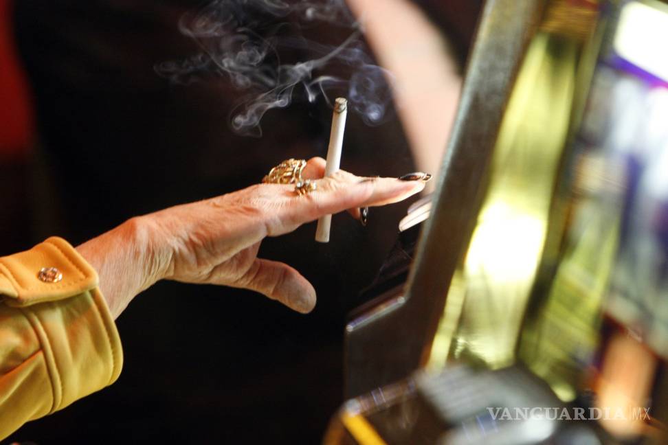 $!Fumador pasivo podría tener un 51 % de riesgo de padecer cáncer oral