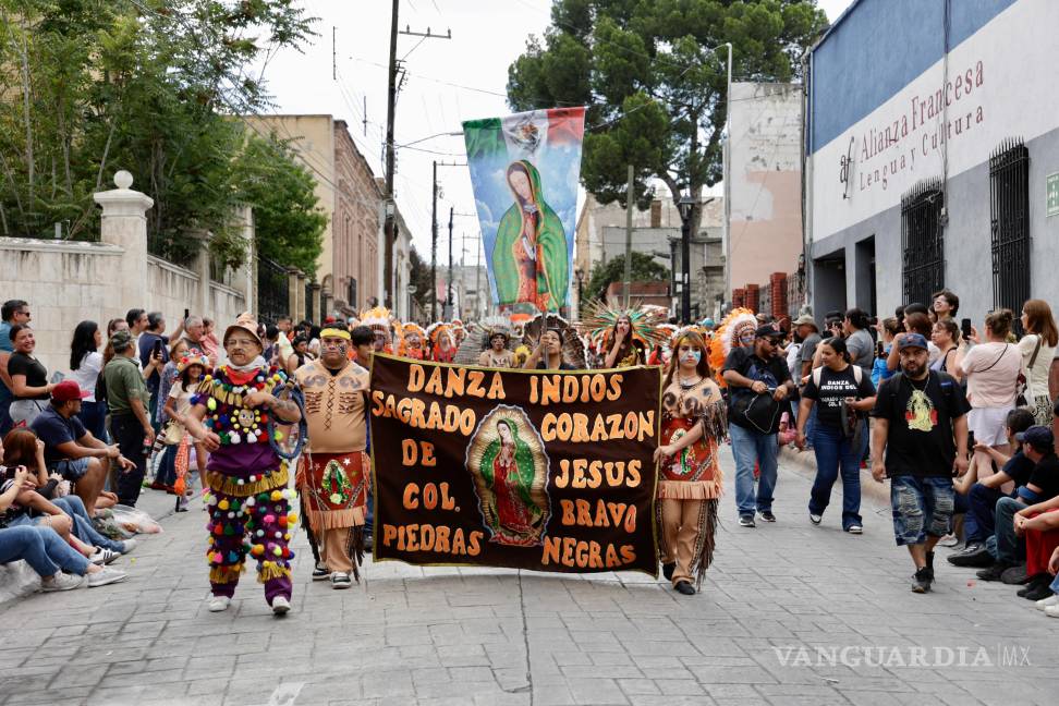La Matlachinada vuelve a revestir de tradición y devoción a Saltillo $!La Matlachinada vuelve a revestir de tradición y devoción a Saltillo