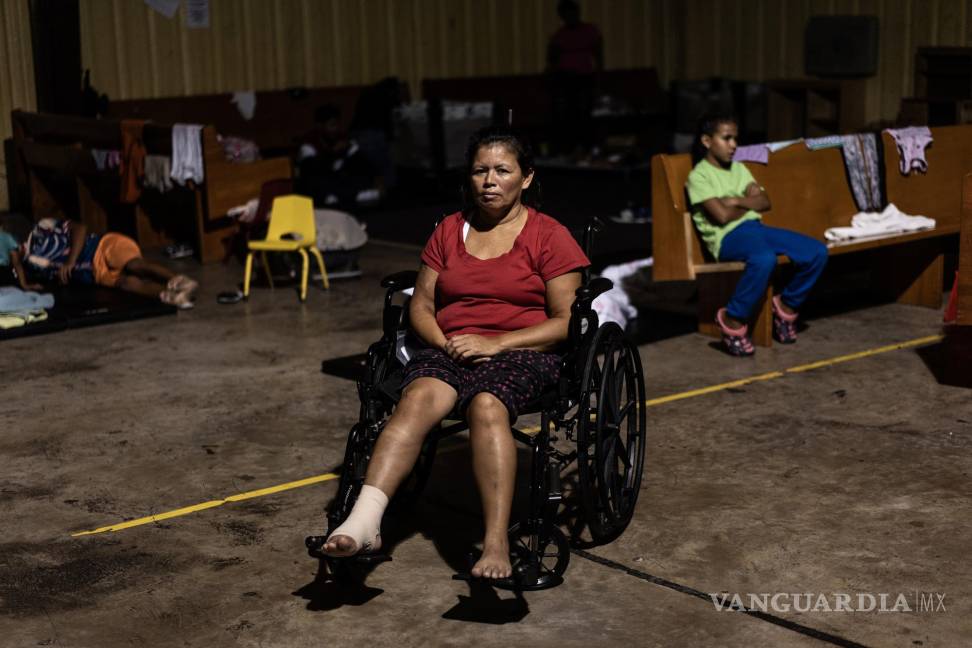Reyna Gloria Dominguez llegó desde Honduras a Eagle Pass. Ella podría ser devuelta a su país, a pesar de su situación de física. $!Reyna Gloria Dominguez llegó desde Honduras a Eagle Pass. Ella podría ser devuelta a su país, a pesar de su situación de física.