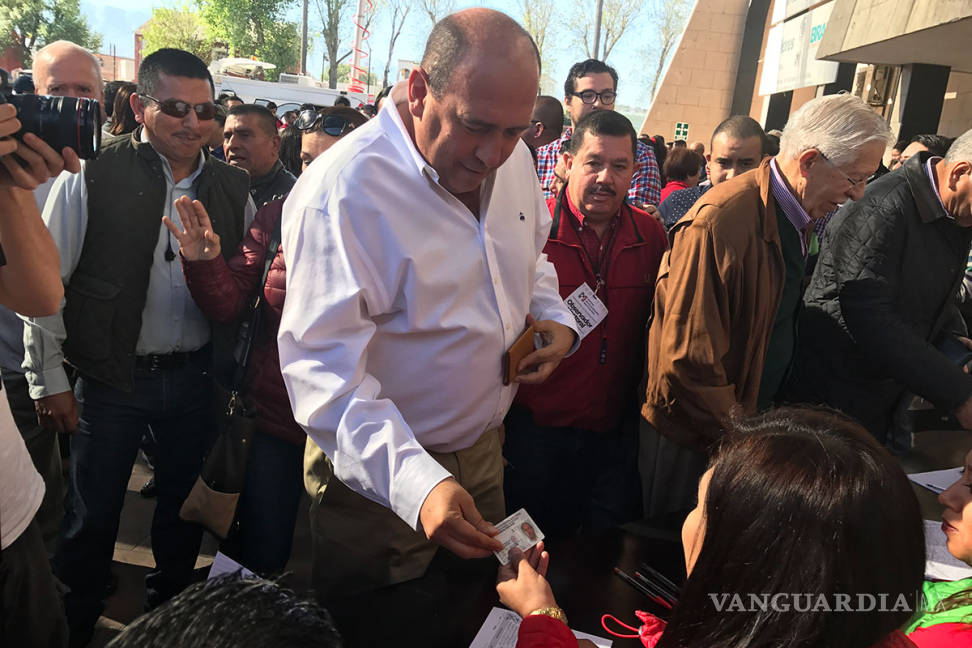 $!Votan más de 375 mil en elección del PRI para candidato a Gobernador de Coahuila