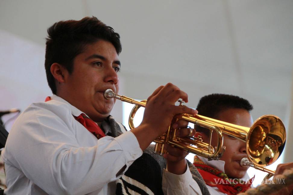 $!Ofrecen exitoso concierto niños indígenas