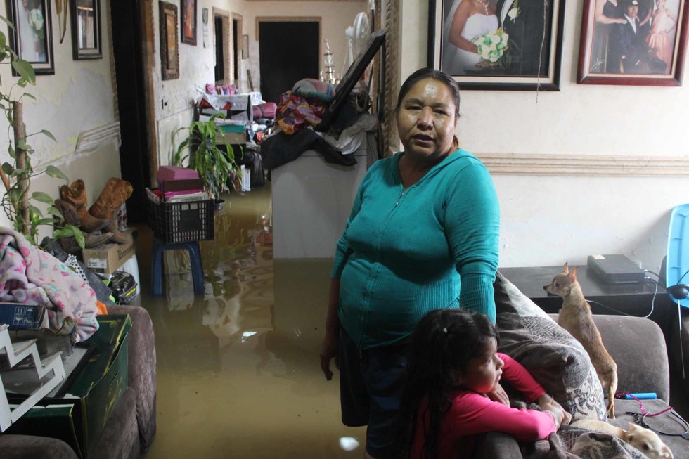 $!‘Ahogan’ lluvias a Torreón; suspende SEP clases en la Región Laguna