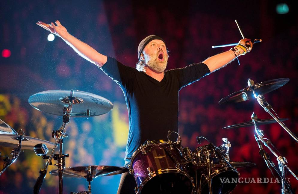 $!Lars Ulrich, batería de Metallica, en un concierto de la banda en el Royal Arena de Copenhague (Dinamarca) en 2017. EFE/EPA/NILS MEILVANG