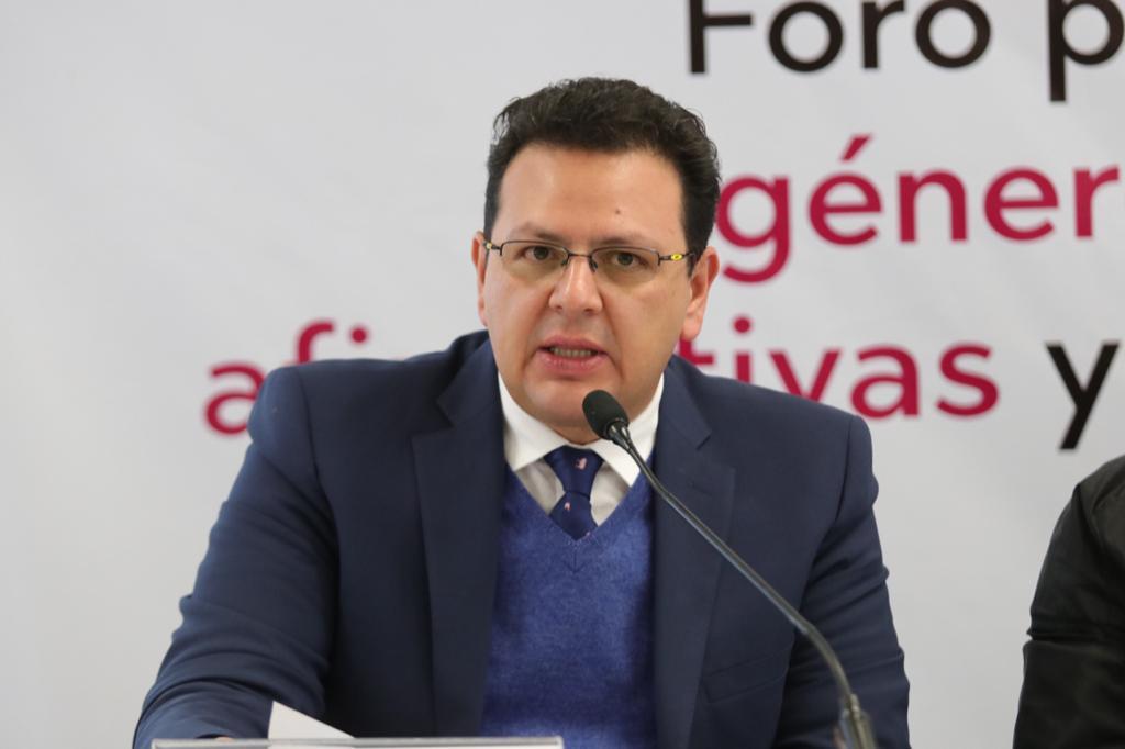 En vilo, cargo de magistrado electoral para coahuilense Sergio Díaz por denuncia de morosidad alimentaria. Noticias en tiempo real