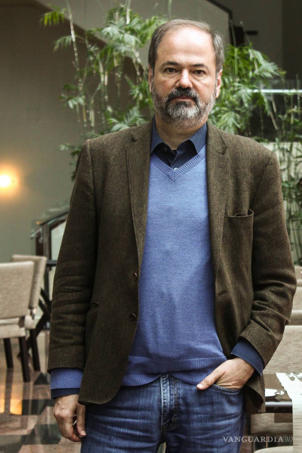 $!Analiza Juan Villoro los riesgos de las redes sociales