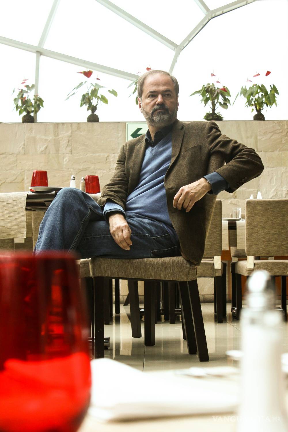 $!Analiza Juan Villoro los riesgos de las redes sociales