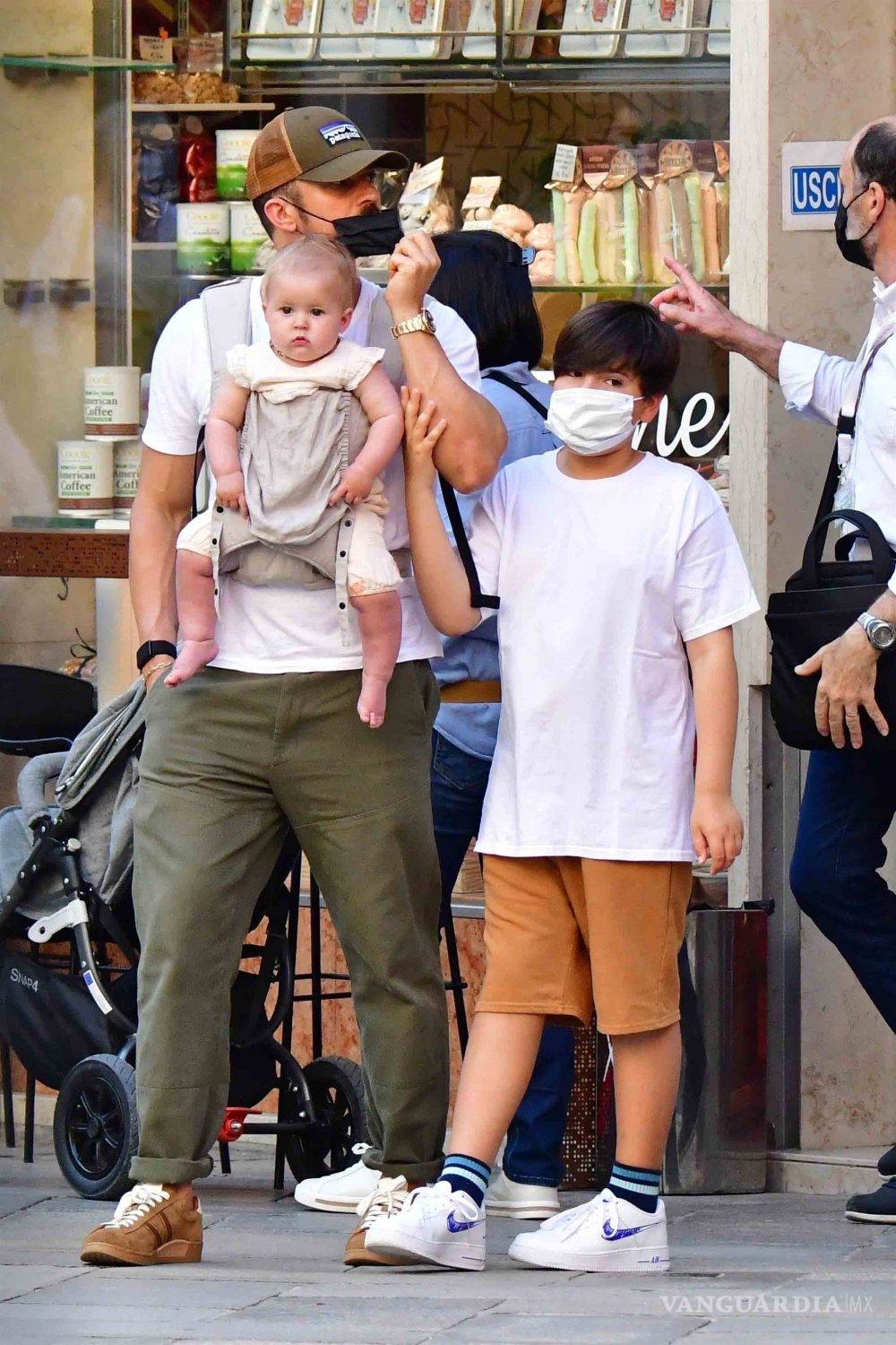 $!Katy Perry y Orlando Bloom disfrutan en familia de Italia