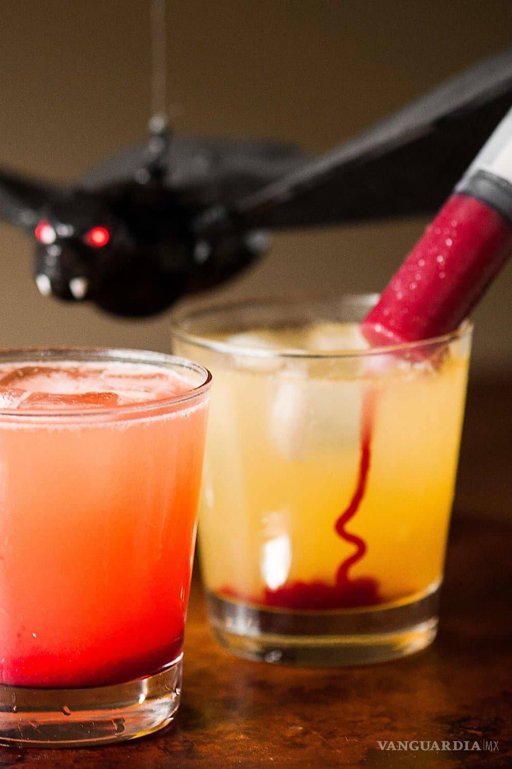 $!¡Cocktails tenebrosos! Tragos para celebrar Halloween en casa