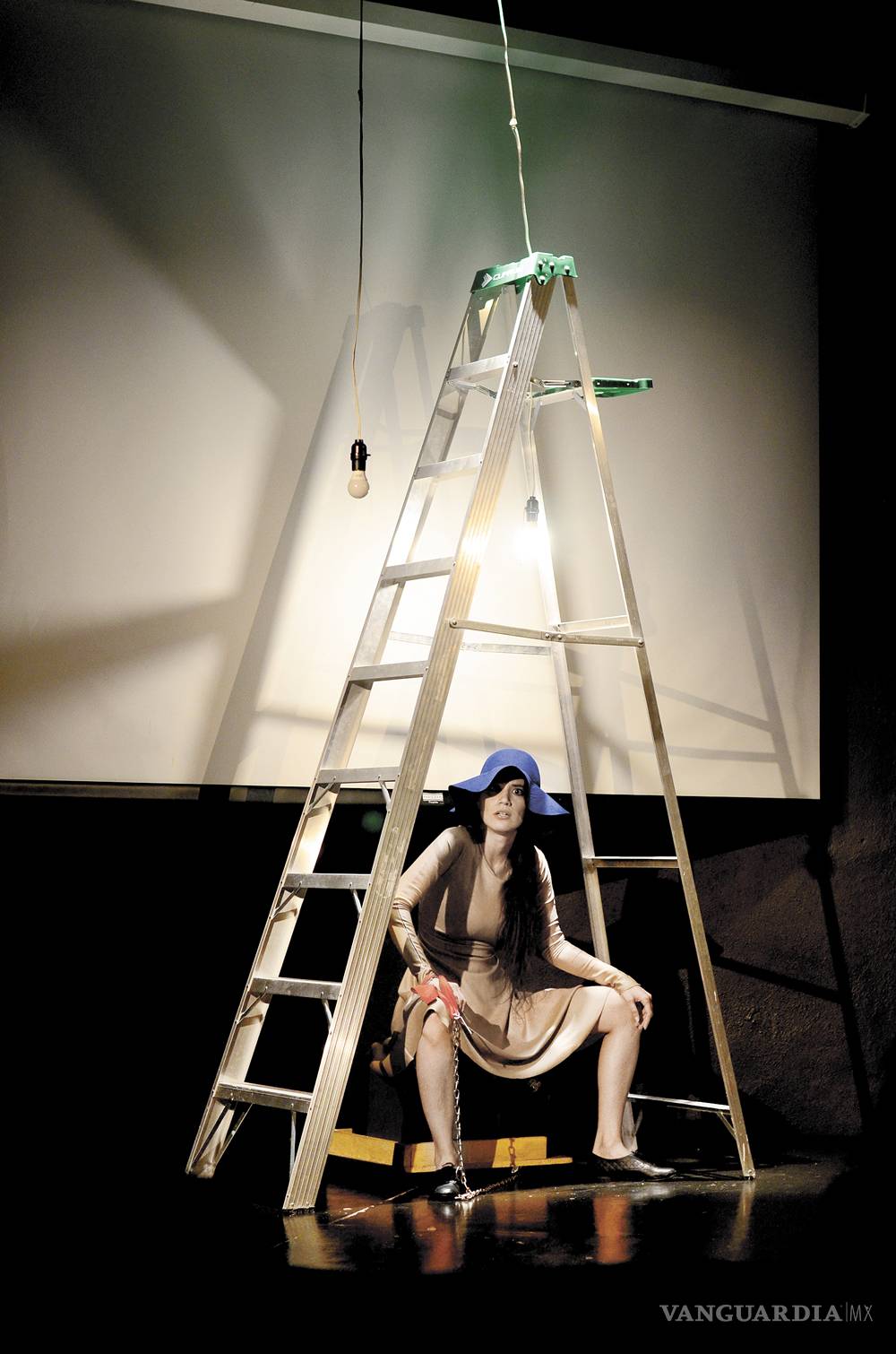 $!‘Tres ensayos sobre una escalera’; la exploración del no ser