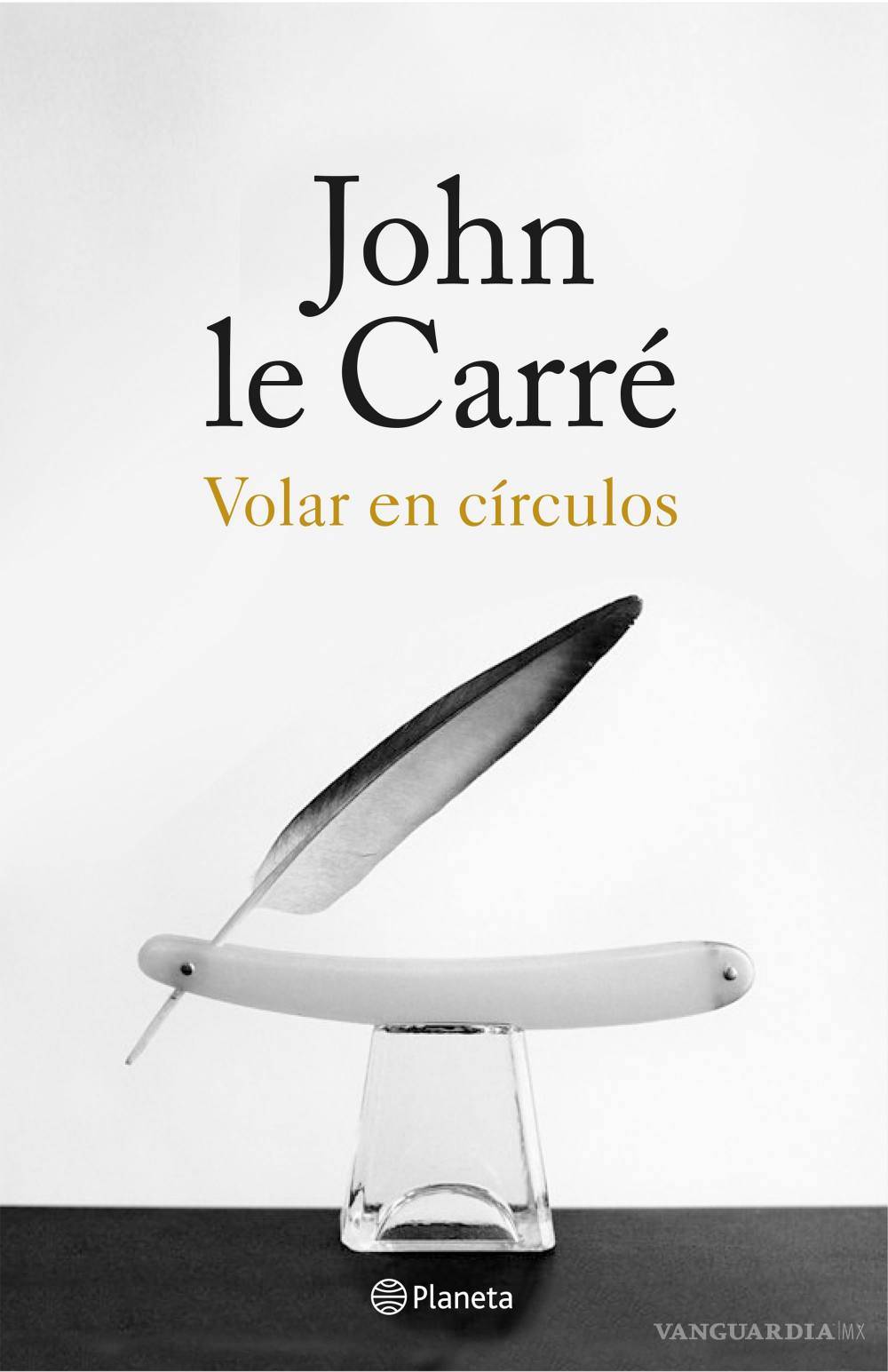 $!"Volar en círculos”, las esperadas memorias de Le Carré llegan a las librerías