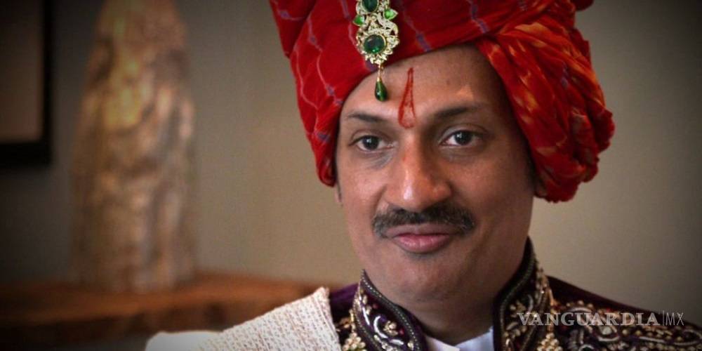 $!El príncipe indio que lleva una década defendiendo los derechos del colectivo LGTB