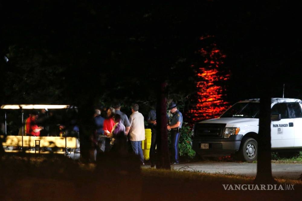 $!13 muertos al hundirse un barco turístico en Missouri