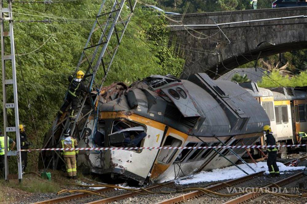 $!Descarrilamiento de tren en España deja cuatro muertos y 50 heridos