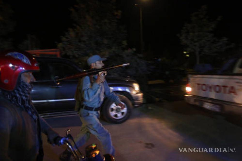 $!Atacan la Universidad Americana en Kabul