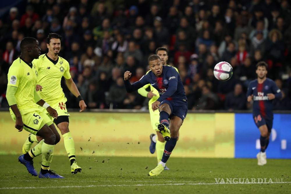 $!PSG fichaba a jóvenes con criterios étnicos, según "Football Leaks"