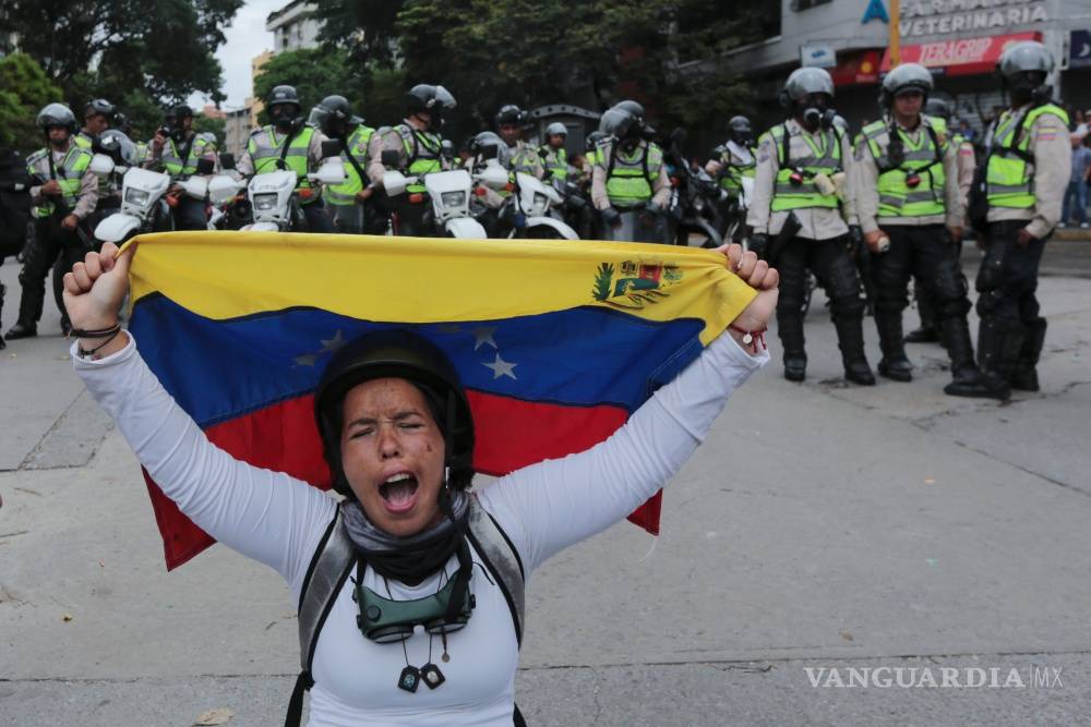 $!Fuerzas de seguridad dispersan manifestación de opositores en Caracas
