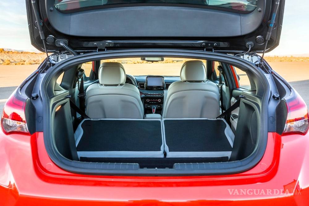 $!Hyundai Veloster se presenta en Autoshow de Detroit