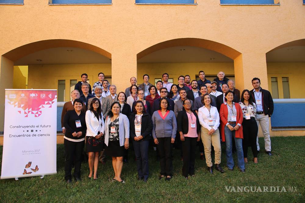 $!Muestran jóvenes investigadores su talento y potencial en la generación de conocimiento en Construyendo el futuro. Encuentros de Ciencia