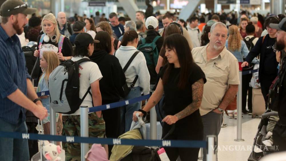 Cierre del gobierno en Estados Unidos provoca crisis en aerolíneas; se ...