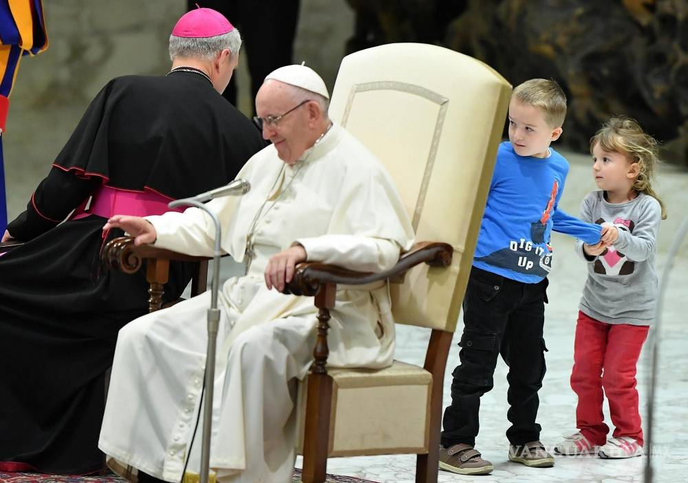 $!Un niño autista da la catequesis en la audiencia general del Papa Francisco