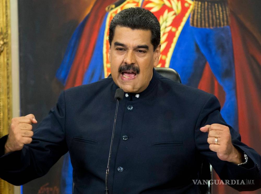$!Nicolás Maduro se define como parte de un "eje de dios"