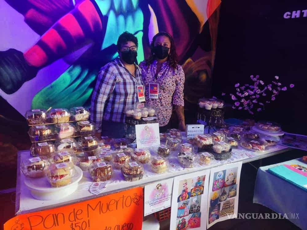 $!Stand de repostería en Tao Fest.