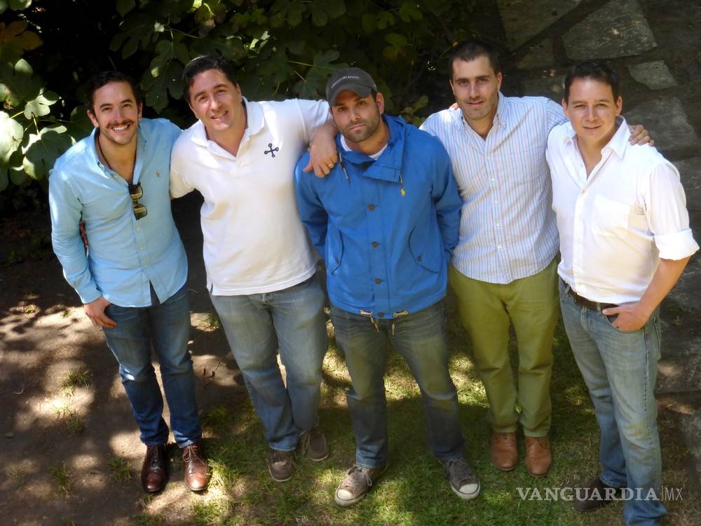 $!En México los tiburones valen más vivos que muertos