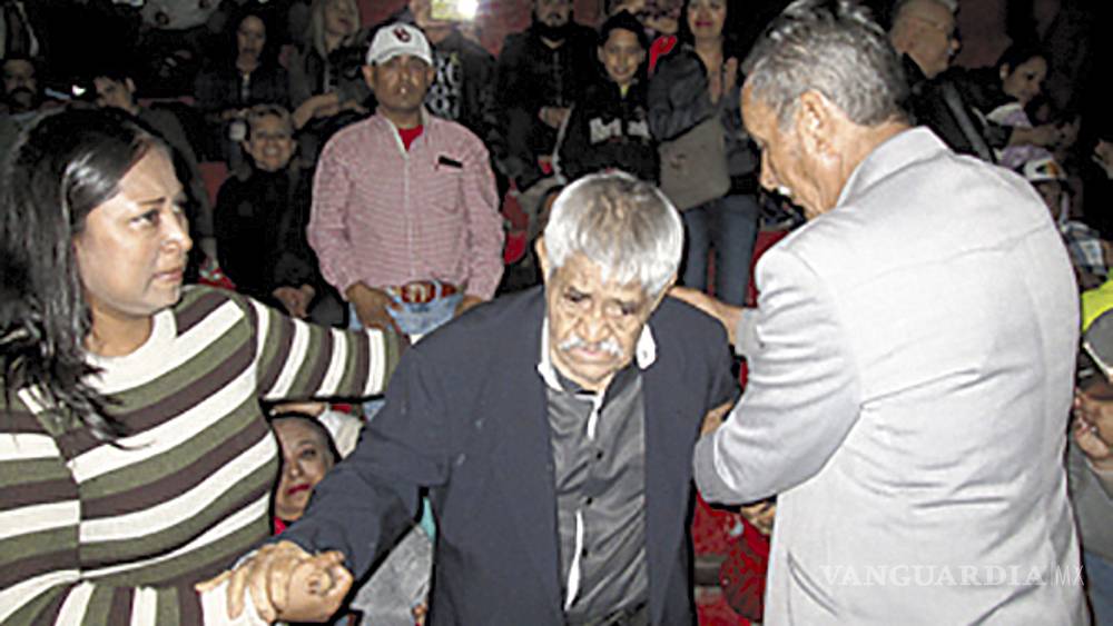 Homenajearon al ‘Zurdo’ Piña con función de box