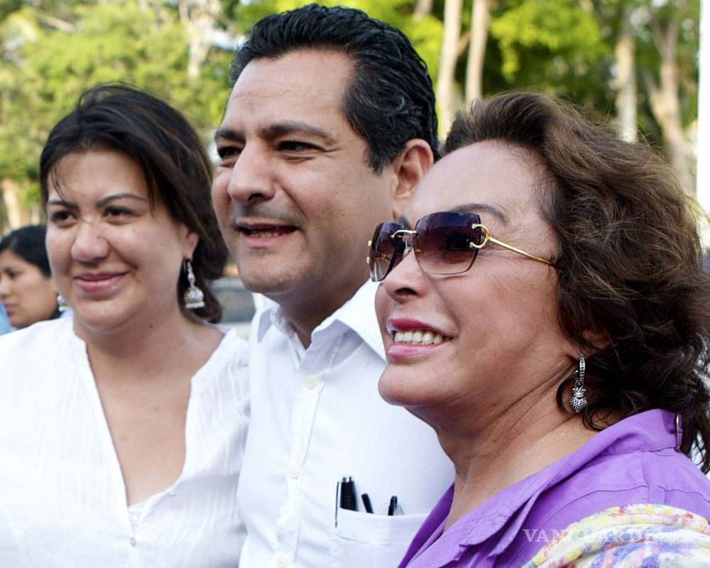 $!"Si no te parece, le llamo a mi mamá", así manejaba Mónica Arriola a colaboradores