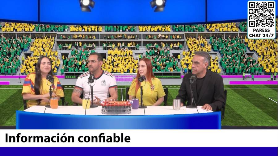 Enrique Garay (d), Leidy Montoya (c-d), Juan Antonio Rodríguez (c-i), y Eliane Marcia Tormes, en el programa el entrenamiento de salud sexual realizado por la alianza SICOnfío a través de la campaña “Que no te metan gol”.