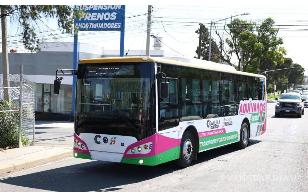 $!Usuarios podrán abordar de manera gratuita las rutas troncales durante los primeros días mientras tramitan su tarjeta.