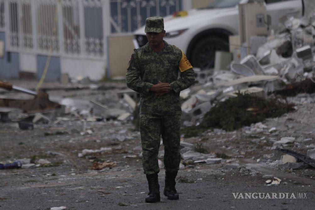 $!Autoridades se mantienen en la zona del derrumbe.