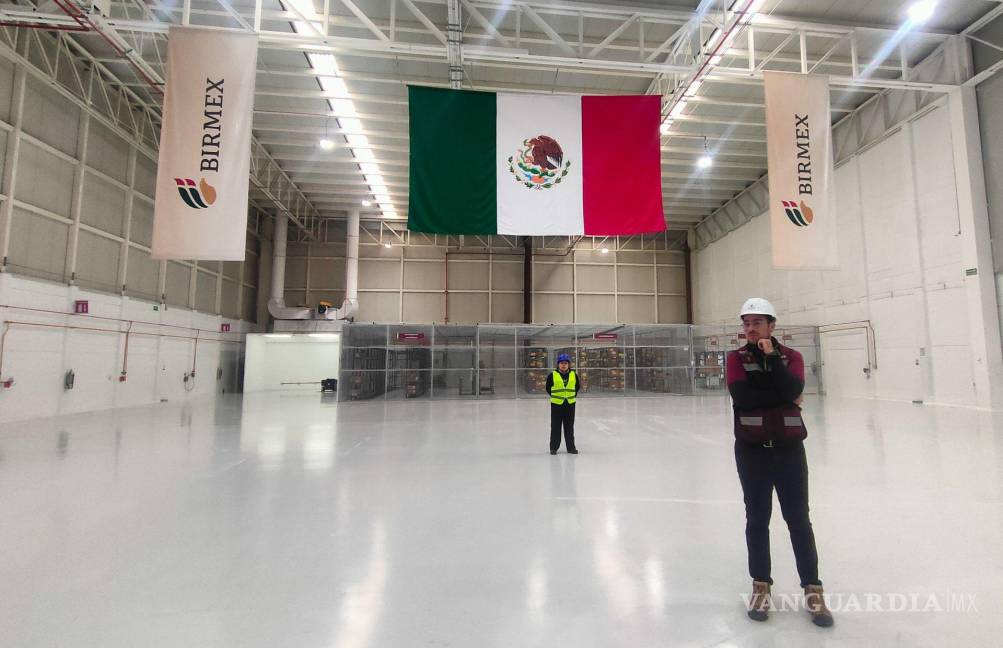 $!Este medio día fue inaugurada por el presidente de México, Andrés Manuel López Obrador, la nueva Megafarmacia del Bienestar.