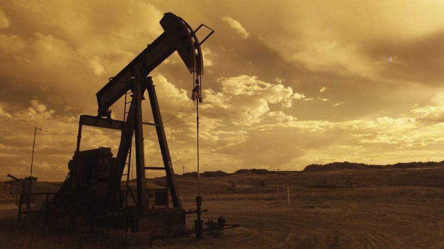 Los ataques han puesto ⁠de manifiesto la fragilidad de su acuerdo de paz provisional y volvieron a ralentizar el transporte de energía a través del estrecho de Ormuz.