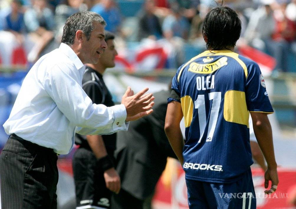 $!El nuevo DT de los Tiburones Rojos que tiene como último logro haber ganado un concurso de baile en NY