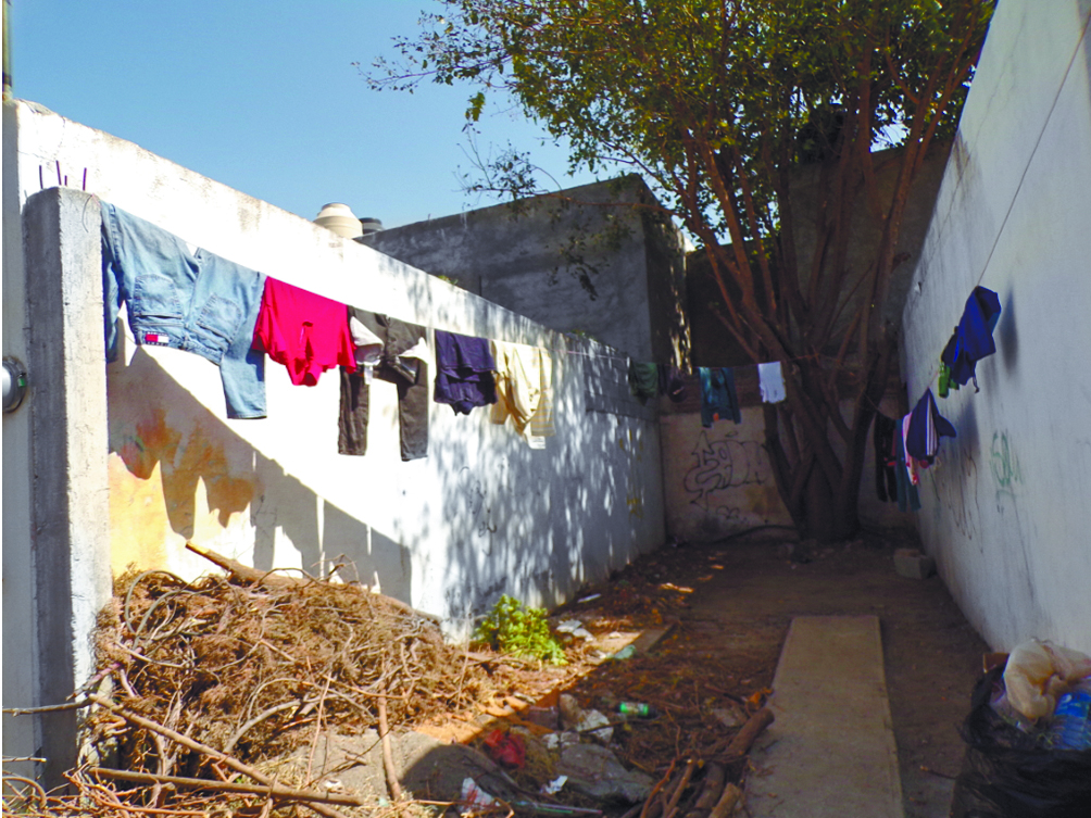 $!‘Nos dijeron que no había ayuda pa’ nosotros y que nos fuéramos’: Acoge grupo Stop a desvalidos