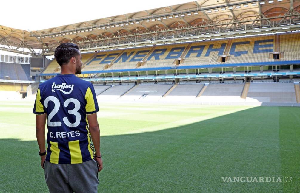 $!Diego Reyes ya tendría 'roomie' en Turquía, Marco Fabián firmará con el Fenerbahçe