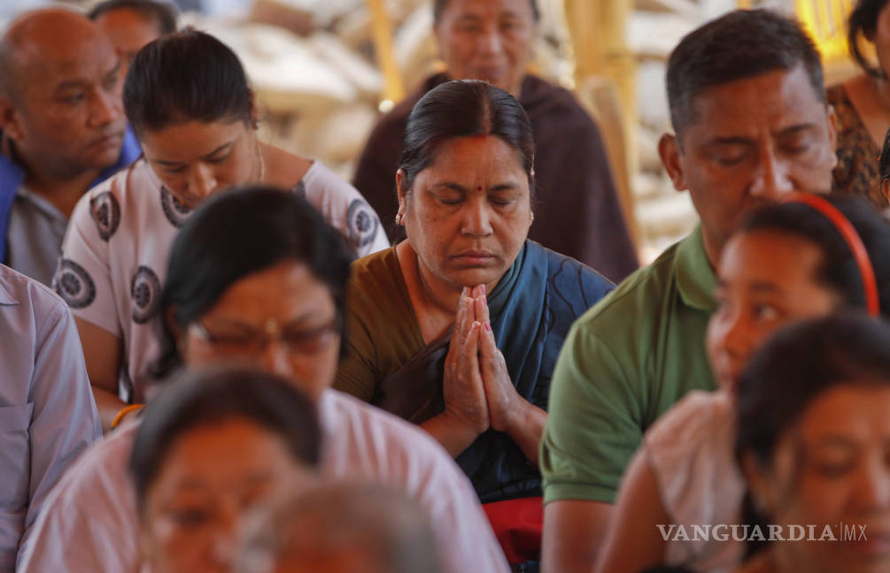 $!Nepal, a un año del sismo la gente recuerda la tragedia que dejó casi 9 mil muertos