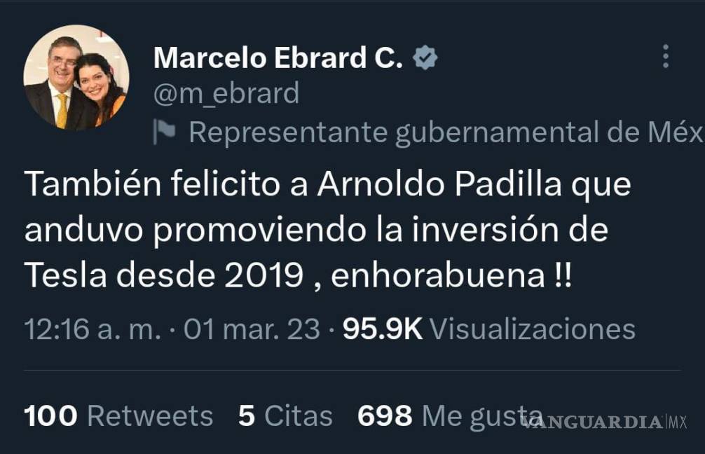 $!A través de Twiter, Marcelo Ebrad felicitó al saltillense Arnoldo Padilla.
