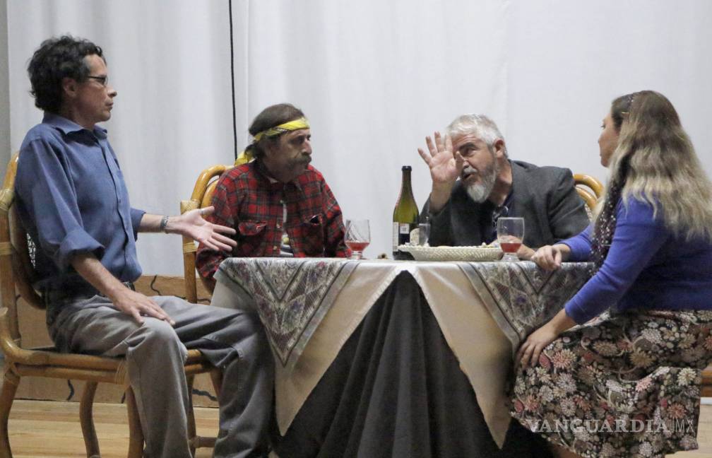 $!Amor en el fondo: Tres visiones, una historia