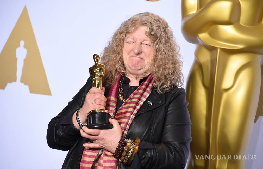 Iñárritu sí aplaudió a Jenny Beavan cuando ganó el Oscar