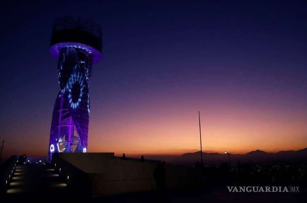 $!Con Armando Manzanero y pirotecnia por toda la ciudad, celebra Saltillo su 443 aniversario