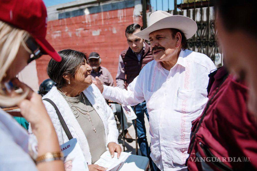 $!Guadiana realizó ayer un recorrido por la colonia Tierra y Libertad, en Saltillo.