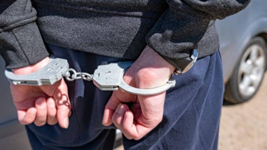 Las personas detenidas fueron puestas a disposición de las instancias correspondientes por faltas administrativas detectadas durante los recorridos realizados en distintos puntos del sector intervenido.