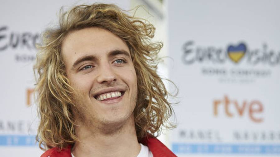 Manel Navarro: "Si gano Eurovisión me raparé el pelo al cero"