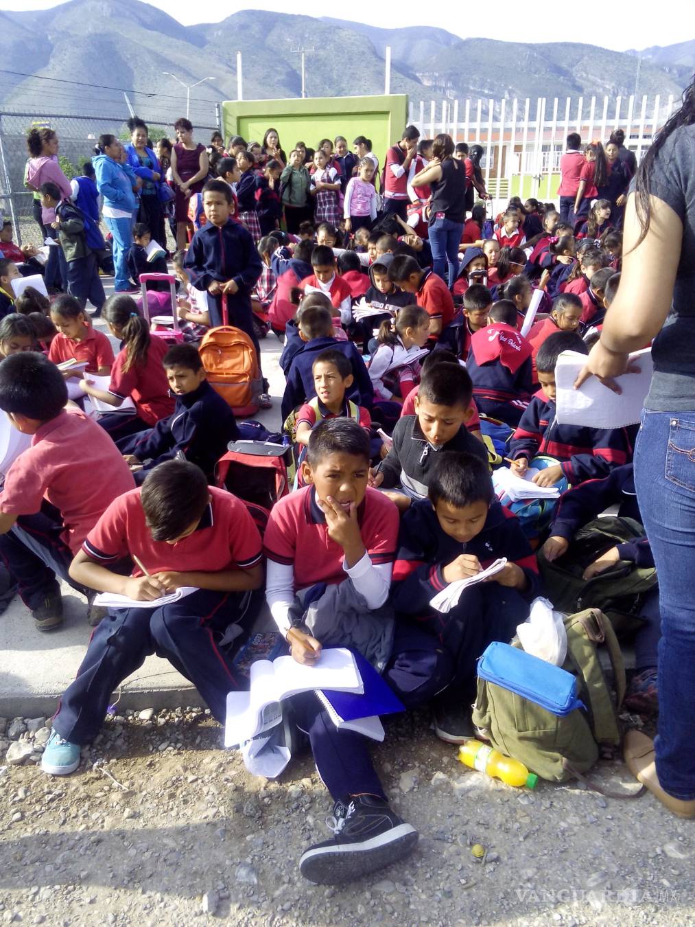 $!Cumple primaria de Saltillo 40 días sin electricidad