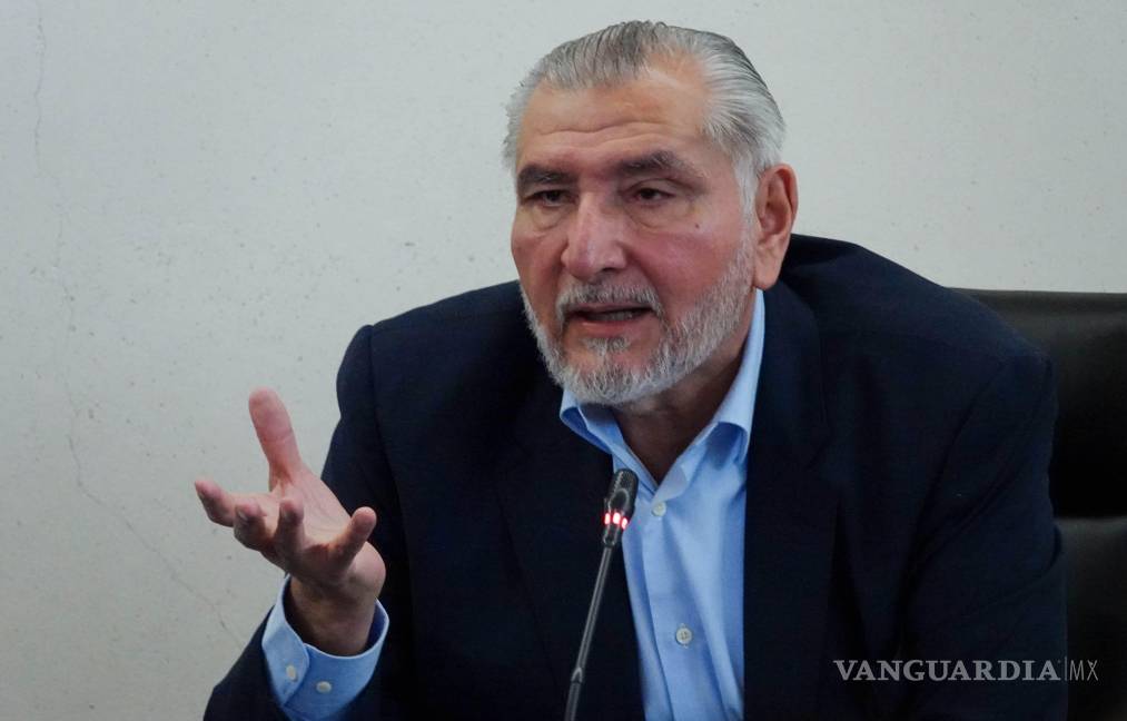 $!El coordinador de Morena en la Cámara Alta dijo que la información es tendenciosa pues afirma que todo se encuentra en regla y declarado